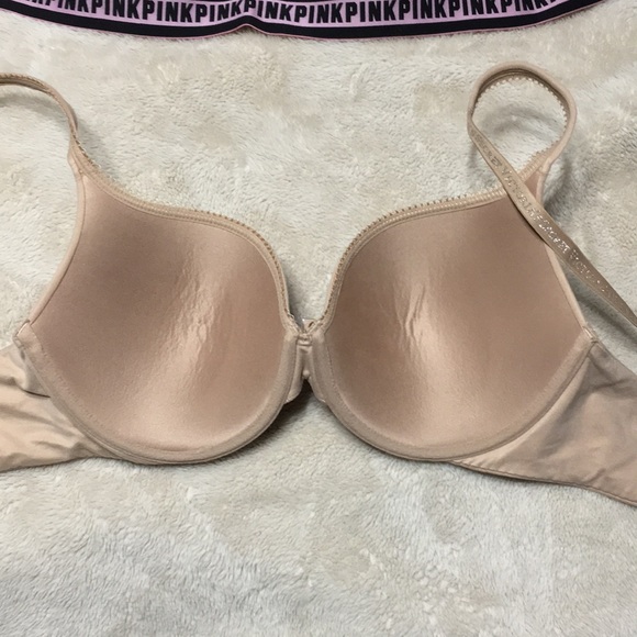 NWOT  2 Victoria secret bras - Picture 2 of 8